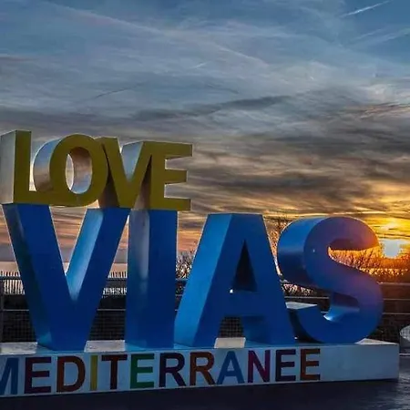 Κάμπινγκ Mobil A - Vos A La Vias