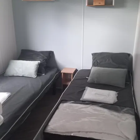 Mobil A - Vos A La Camping